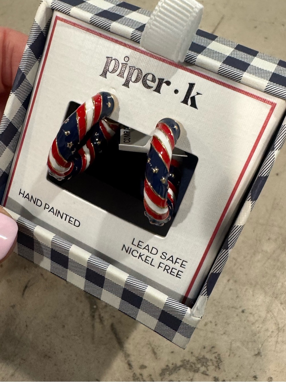 Piper-k Hand Painted Red, White & Blue Hoop Earrings!Lead safe-nickel free❤️🤍💙